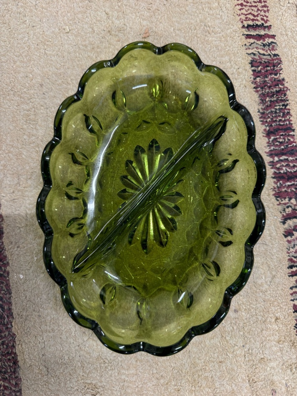 Vintage anchor HockingGreen Pressed Glass Divided Relish Dish